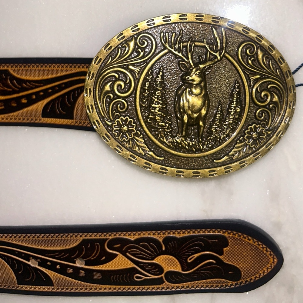 Bison Denim ~ Men's Small ~ Western ~ Brown Leather Belt W/ Metal Deer Buckle